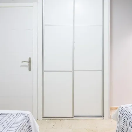 Home2book Cruz Skyline Comfy Apartment