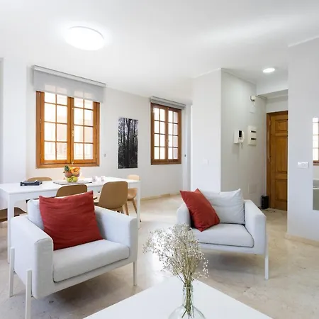 Home2book Cruz Skyline Comfy Apartamento *